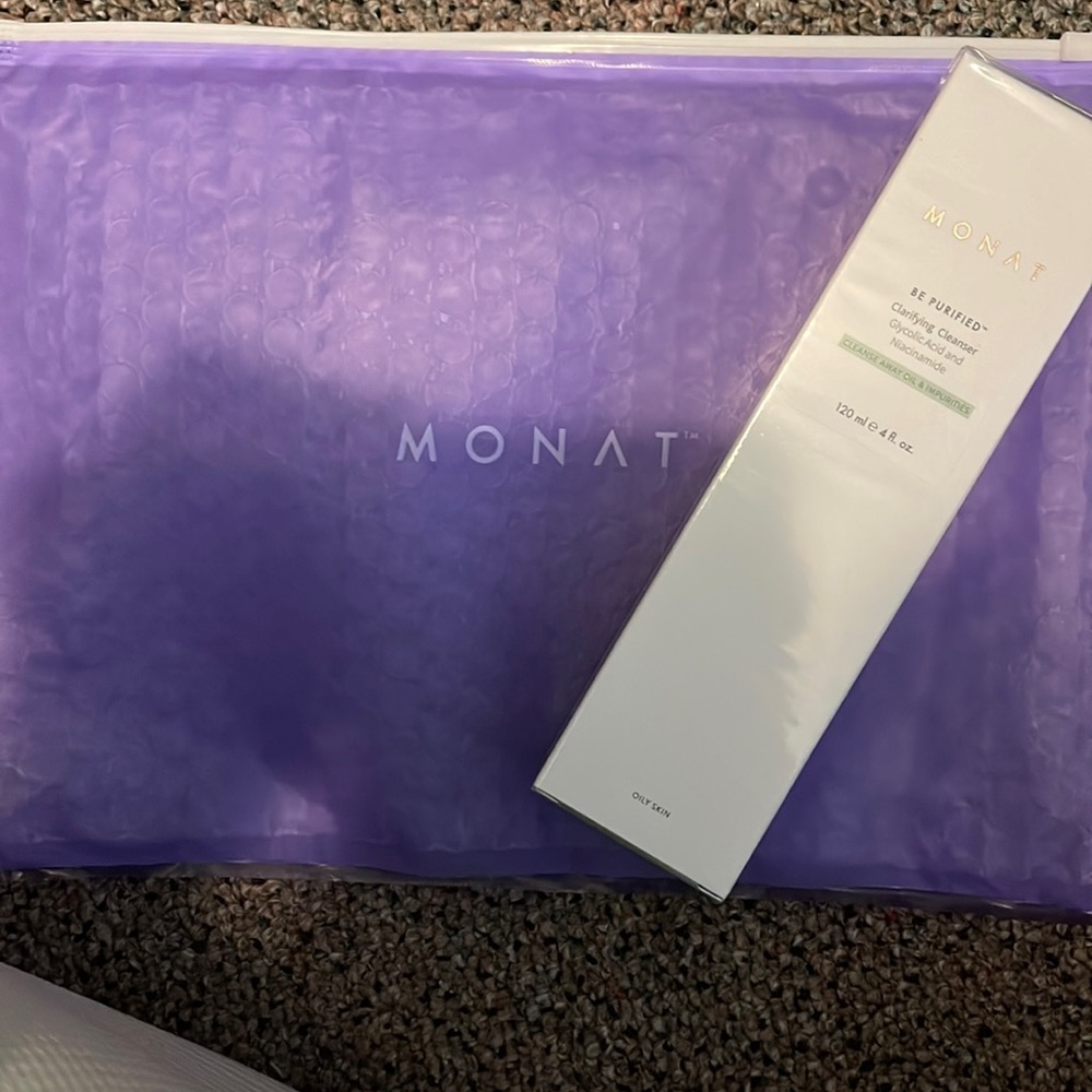 MONAT Be Purified cleanser